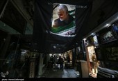 مردم کوچه و بازار تهران آماده استقبال از پیکر مطهر سپهبد شهید قاسم سلیمانی