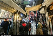 مردم کوچه و بازار تهران آماده استقبال از پیکر مطهر سپهبد شهید قاسم سلیمانی