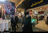 مردم کوچه و بازار تهران آماده استقبال از پیکر مطهر سپهبد شهید قاسم سلیمانی
