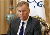 استاد حقوق بین‌الملل: دولت ایران می‌تواند سفیر انگلیس را اخراج کند