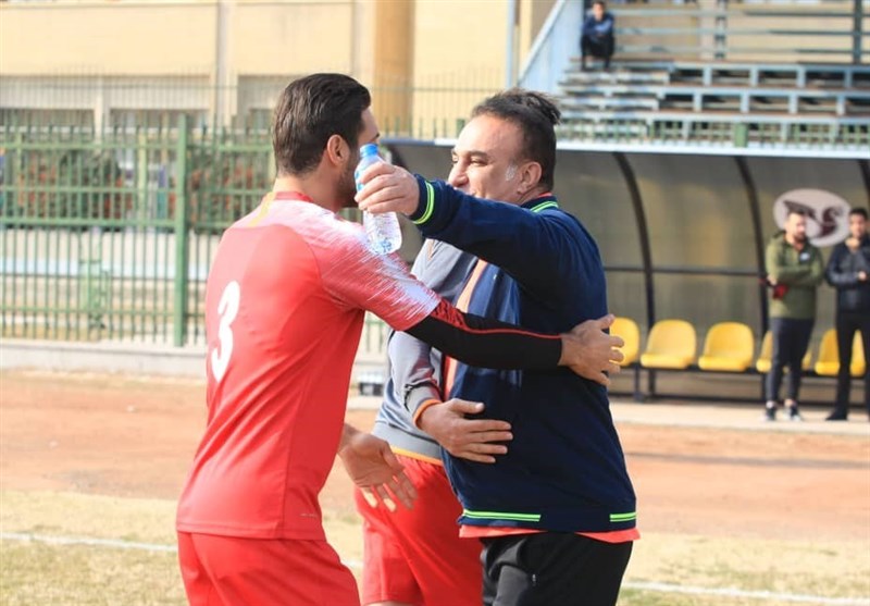 تیم فوتبال پرسپولیس , تیم فوتبال بادران , 