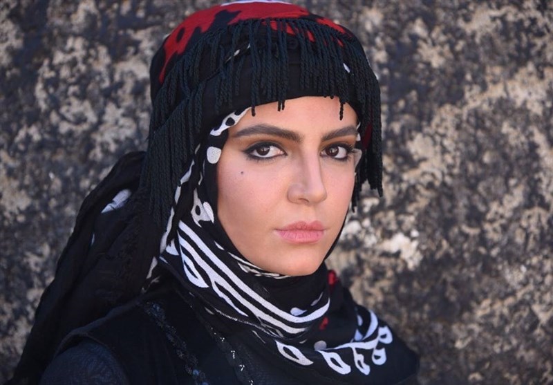 تلویزیون , صدا و سیمای جمهوری اسلامی ایران , بازیگران سینما و تلویزیون ایران , شبکه یک , شبکه سه سیما , سینمای ایران , 