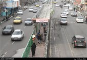 ایستگاه اتوبوس تندروی شهید دکتر آیت در تقاطع اتوبان رسالت با خیابان آیت قرار دارد که یکی از راه های دسترسی به این محله است