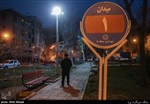 محله نارمک دارای صد میدان است که 13 میدان در قسمت شمالی و 87 میدان در قسمت جنوبی قرار دارد