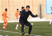 نظرمحمدی 5 جلسه محروم شد