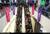 استقبال از فیلم «شنای پروانه» در سومین روز سی و هشتمین جشنواره فیلم فجر در پردیس سینمایی چارسو