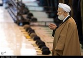 اقامه نماز جمعه توسط آیت‌الله محمد امامی کاشانی امام جمعه موقت تهران