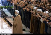 اقامه نماز جمعه توسط آیت‌الله محمد امامی کاشانی امام جمعه موقت تهران
