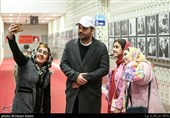 احسان علیخانی مجری در هفتمین روز سی و هشتمین جشنواره فیلم فجر در پردیس چارسو