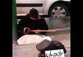 نوازندگانی که به جای صحنه در کنار خیابان می‌نوازند / آقای شهردار دست از خیالبافی بردارید