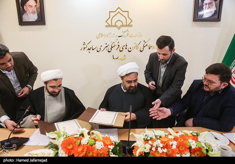 امضای تفاهمنامۀ همکاری  سازمان بسیج مستضعفین  با کانون‌های فرهنگی هنری مساجد