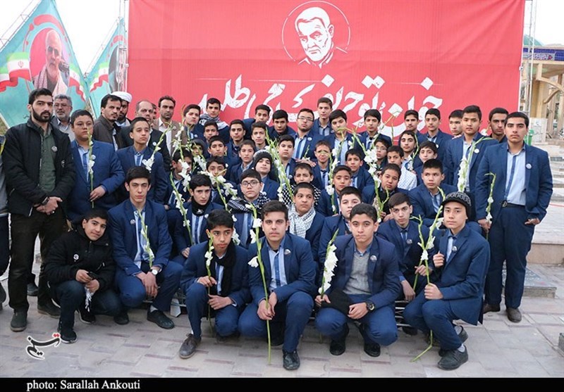 شهید سپهبد قاسم سلیمانی , خادمیاران رضوی , استان کرمان , 