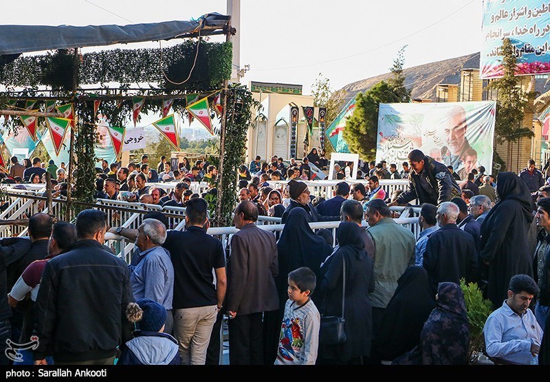 گلزار شهدای کرمان در آستانه برگزاری مراسم اربعین  سپهبد شهید حاج قاسم سلیمانی