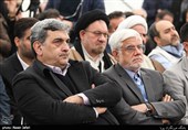 پیروز حناچی شهردار تهران و  محمدرضا عارف رئیس فراکسیون امید مجلس شورای اسلامی در در آیین بهره برداری از 55 پروژه مدیریت شهری در منطقه 22 تهران