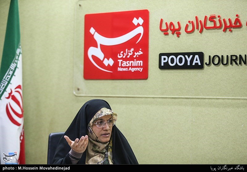 گفت و گو با زهره الهیان