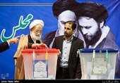 محمد امامی کاشانی در حسینه جماران