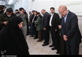 محمدباقر قالیباف  کاندیدای یازدهمین دوره انتخابات مجلس شورای اسلامی در مسجد خاتم‌الانبیاء شهرک واوان اسلامشهر در محل اخذ رای