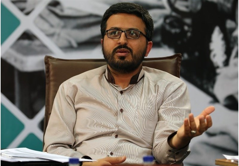مدافعان حرم , کتاب و ادبیات ,