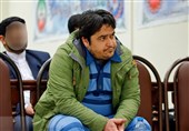 نگاهی به 5 جلسه محاکمه روح‌الله زم؛ از عشق و عاشقی زم تا دستور صلواتی برای تحویل یک کتاب