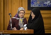 زهرا صدراعظم نوری و ناهید خداکرمی در جلسه علنی شورای شهر تهران