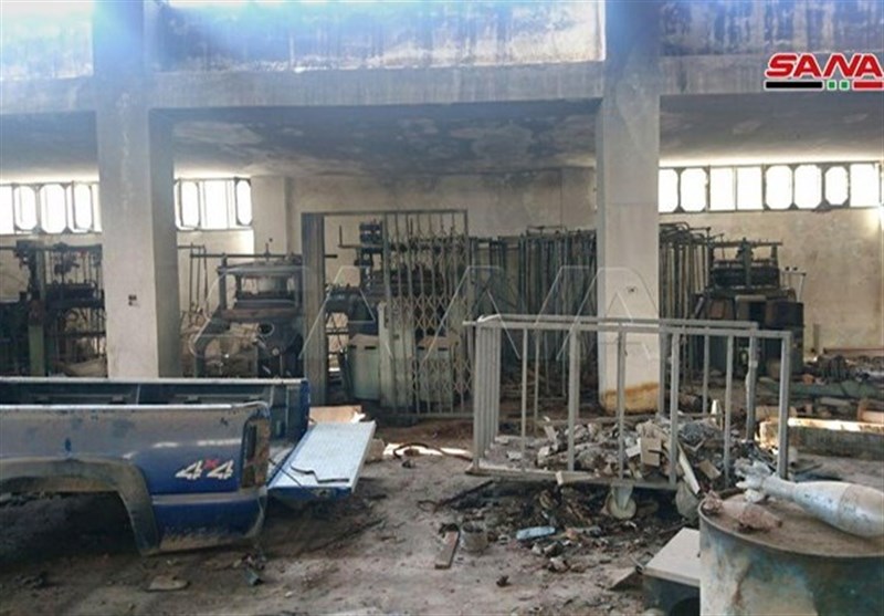 Syrian Army Discovers Terrorists’ Weapons Factory West of Aleppo