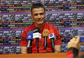 سیدعباسی: جامعه ورزش ما را به چشم تیم ته جدولی و طرد شده نبیند/ یک بازی درگیرانه با تراکتور خواهیم داشت