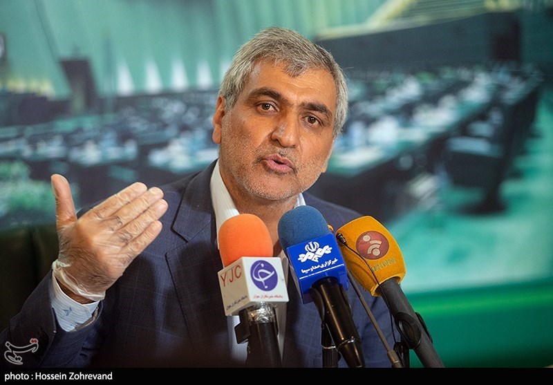 مجلس شورای اسلامی ایران , نمایندگان مجلس شورای اسلامی ایران , نمایندگان مجلس دهم شورای اسلامی ایران , علی لاریجانی , شورای نگهبان , حقوقدانان شورای نگهبان , نادر قاضی‌پور , 