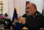 برگزاری جلسه مقابله با کرونا در قرارگاه ثارالله تهران با حضور فرمانده‌کل سپاه/ برنامه سپاه برای کسب‌وکارهای آسیب‌دیده