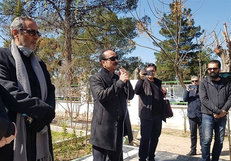 مراسم خاکسپاری هوشنگ ظریف