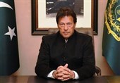 هشدار عمران خان نسبت به گسترش تهاجم فرهنگی غرب در کشورهای اسلامی
