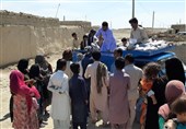 کمک ورزشکاران و هنرمندان به هموطنان  شهرستان هیرمند