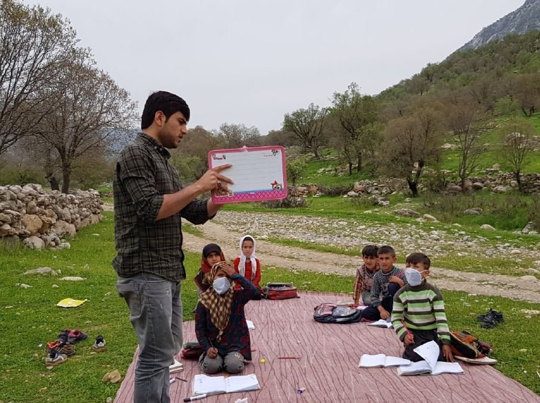 معلمان , فضای مجازی , دانش‌آموزان , 