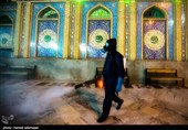 ضد عفونی حرم امامزاده صالح (ع) برای مبارزه با ویروس کرونا توسط تیم عملیاتی آتش نشانی تهران