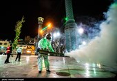 ضد عفونی حرم امامزاده صالح (ع) برای مبارزه با ویروس کرونا توسط تیم عملیاتی آتش نشانی تهران
