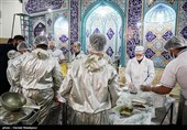 طبخ و توزیع 2000 وعده غذای گرم میان نیازمندان توسط جمعی از ورزشکاران - واوان اسلامشهر