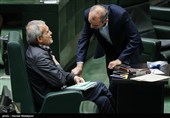 مجتبی توانگر و مسعود پزشکیان در مراسم افتتاحیه یازدهمین دوره مجلس شورای اسلامی