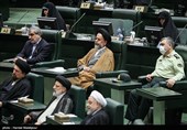 سردار حسین اشتری فرمانده نیروی انتظامی، حجت‌الاسلام سیدمحمود علوی وزیر اطلاعات و عباسعلی کدخدایی سخنگوی شورای نگهبان در مراسم افتتاحیه یازدهمین دوره مجلس شورای اسلامی