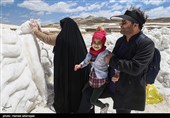 جشنواره آدم برفی‌های خوشحال با حضور خانواده ها و شهروندان تهرانی در ایستگاه 7 توچال