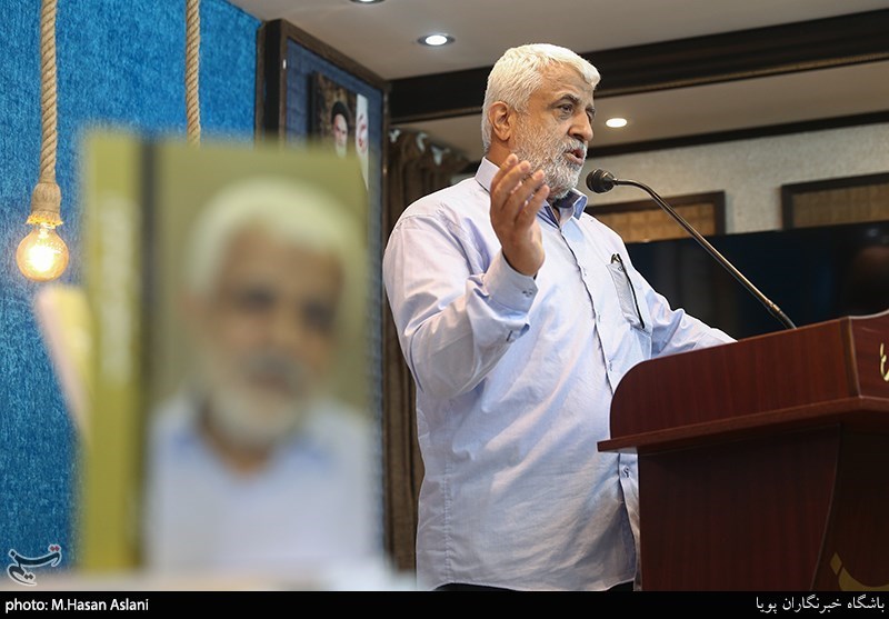 کتاب و ادبیات , گلعلی بابایی , دفاع مقدس , 