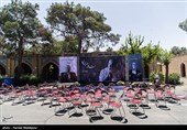 در حاشیه مراسم تشییع پیکر زنده‌یاد محمدعلی کشاورز - قطعه هنرمندان بهشت زهرا(س)
