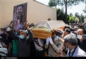 تشییع پیکر زنده‌یاد محمدعلی کشاورز - قطعه هنرمندان بهشت زهرا(س)