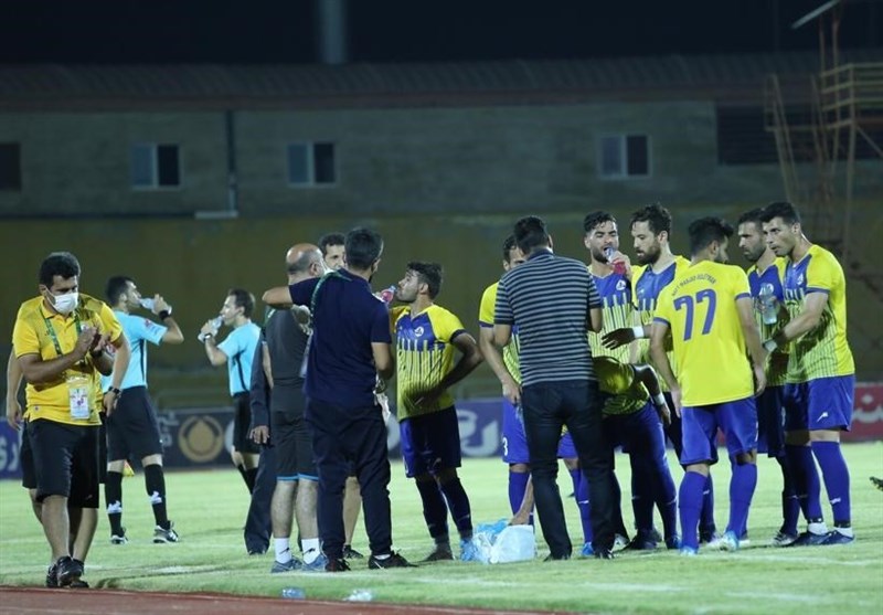 تیم فوتبال پرسپولیس , تیم فوتبال شاهین شهرداری بوشهر , تیم فوتبال پارس جنوبی جم , لیگ برتر فوتبال , فوتبال , تیم فوتبال استقلال , تیم فوتبال سپاهان اصفهان , شیخ دیاباته , تیم فوتبال ماشینسازی تبریز ,