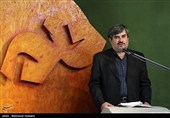سخنرانی محسن پرویز رئیس انجمن قلم ایران در آئین پایانی هجدهمین دوره از جایزه قلم زرین