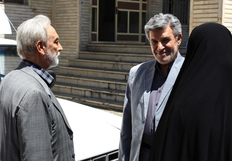 تلویزیون , صدا و سیمای جمهوری اسلامی ایران , شبکه یک , سریال ایرانی , بازیگران سینما و تلویزیون ایران ,