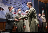 تجلیل از فرماندهان و مسئولان موفق هوانیروز توسط پرویز فتاح رئیس بنیاد مستضعفان