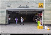 وجود مترو دسترسی به این محله را آسان تر کرده است.