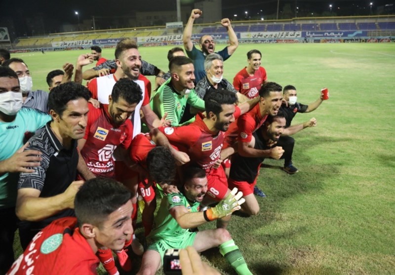 وزارت ورزش و جوانان , تیم فوتبال استقلال , تیم فوتبال پرسپولیس , علیرضا مرزبان , فدراسیون فوتبال , سازمان لیگ فوتبال ایران , تیم فوتبال امید ایران ,