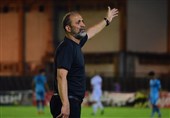 میثاقیان: درباره ترکیب تیم به حرف همسرم هم گوش نمی‌کنم/ پدیده جزو 10 تیم اول جدول خواهد بود