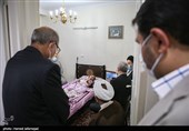 دیدار مسئولان حج و رئیس بنیاد شهید با خانواده شهید منا