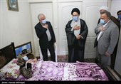 عیادت علیرضا رشیدیان رئیس سازمان حج و زیارت،سعید اوحدی رئیس بنیاد شهید و امور ایثارگران وحجت الاسلام سید عبدالفتاح نواب نماینده ولی فقیه در امور حج و زیارت و سرپرست حجاج ایرانی از همسر شهید واقعه منا حاج ولی سلطانی